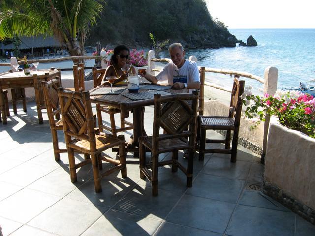 El Canonero Diving Beach Resort Puerto Galera Bagian luar foto