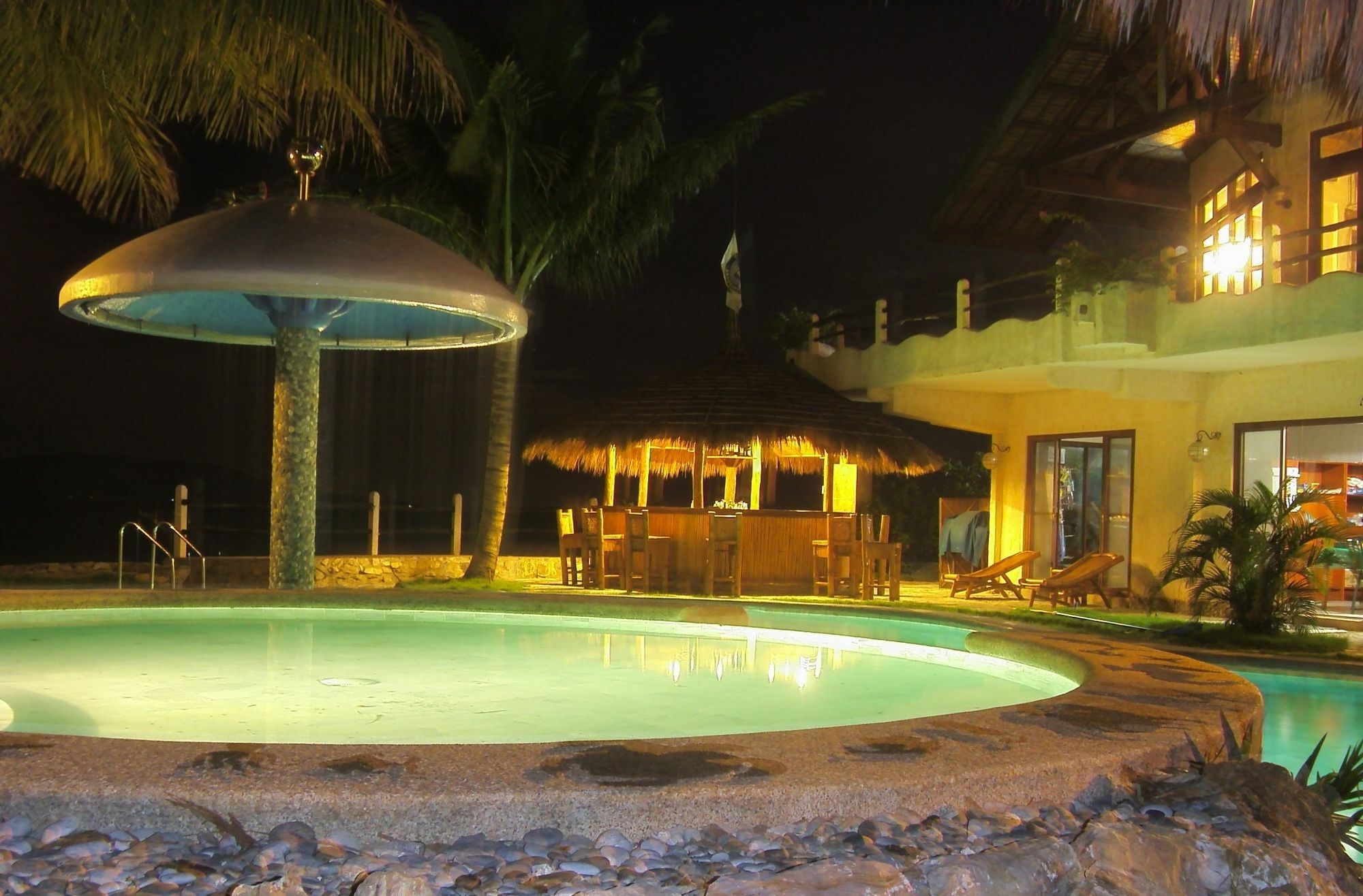 El Canonero Diving Beach Resort Puerto Galera Bagian luar foto
